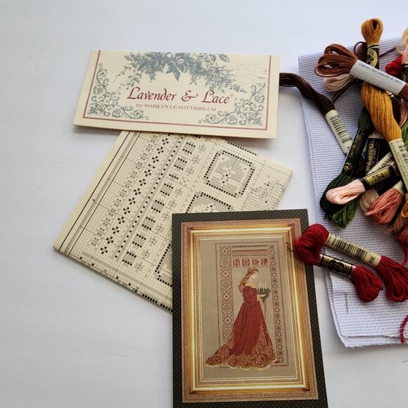 Celtic Christmas Counted Cross-stitched No. 32 Lavender & Lace Original Creative - Picture 7 of 10